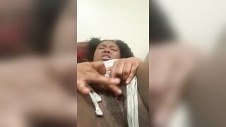 Making my Fat Wet Pussy come
