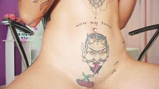 Sexy skinny naughty masturbates her wet pussy with her clit massager