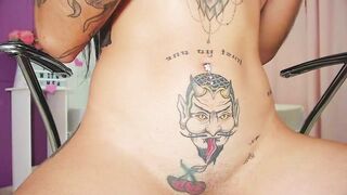 Sexy skinny naughty masturbates her wet pussy with her clit massager