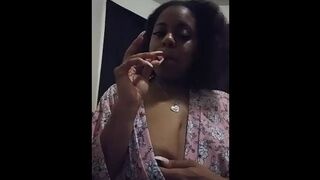Smoking and playing with my juicy pussy til I cum!!! Kum with me